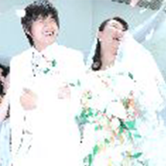 五十嵐光様・里奈様ご夫妻